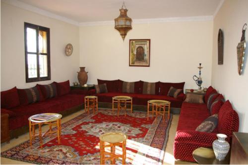 Riad Le Ksar De Fes Aïn Cheggag Interieur foto